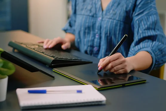 Préparateur-correcteur / Préparatrice-correctrice en industrie graphique