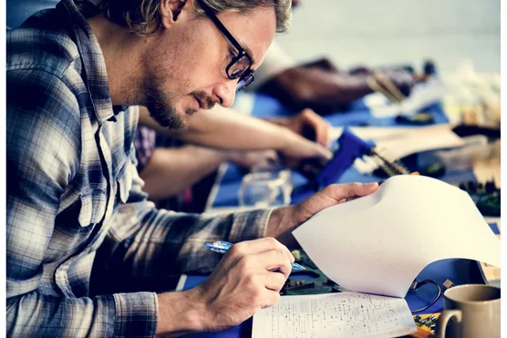 Technicien / Technicienne en électricité et électronique études et développement