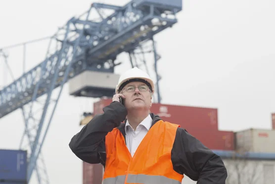 Ouvrier / Ouvrière de manutention portuaire