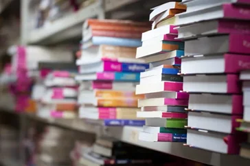 Editeur / Editrice
