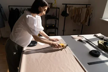 Coupeur / Coupeuse en industrie textile et matériaux souples