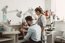 Responsable d'atelier en bijouterie ou joaillerie