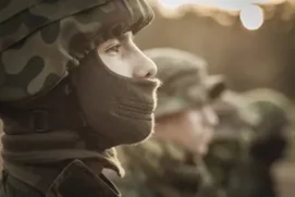 Combattant / Combattante en milieu terrestre